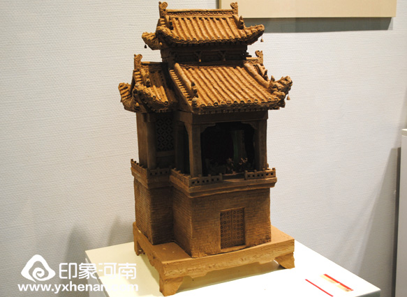 鶴壁市浚縣“泥塑民居”第一人康號彬泥塑《古戲樓》榮獲金獎