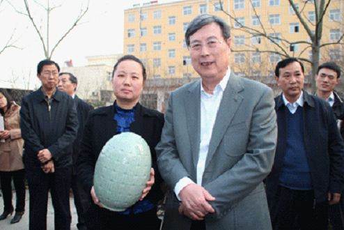 汝瓷新貴:玉質(zhì)汝瓷研制成功