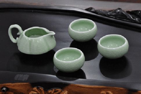 汝瓷新貴:玉質(zhì)汝瓷研制成功