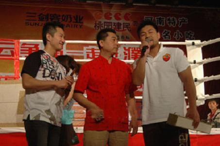 文武英雄“相會(huì)”記