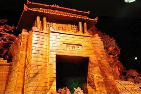河南館清明上河圖根雕震撼 原料樹齡達2300年