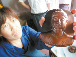 聞香識寶澄泥硯 珠聯(lián)璧合留美談