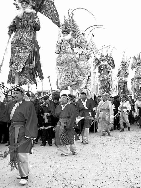 “‘迷狂正月迷狂城’——浚縣正月古廟會”系列之二 迷狂的社火(上)