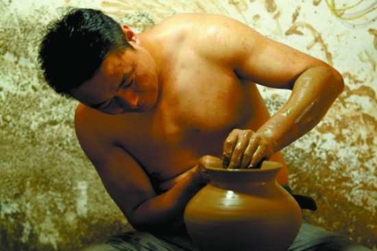 沁陽(yáng)黑陶——土與火的藝術(shù)