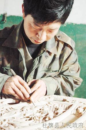社旗民間藝術奇葩——陳氏木雕