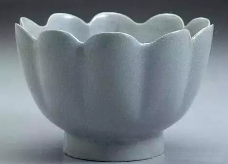 δɫ