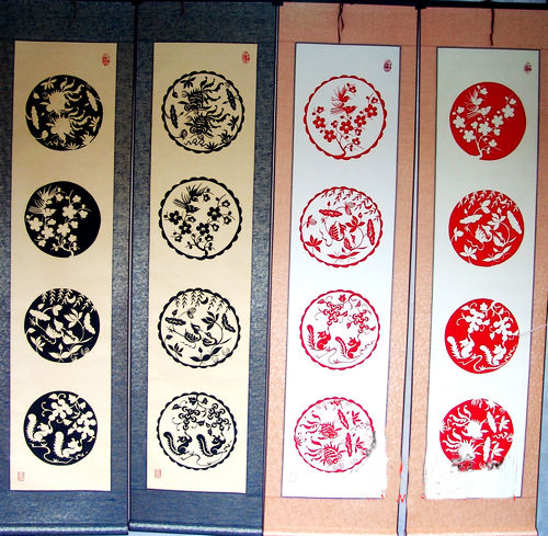 陰花陽花同時(shí)剪出 剪紙藝術(shù)堪稱一絕